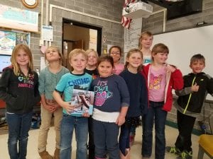 Imlay Students with Biggest Little Book 4.13.17