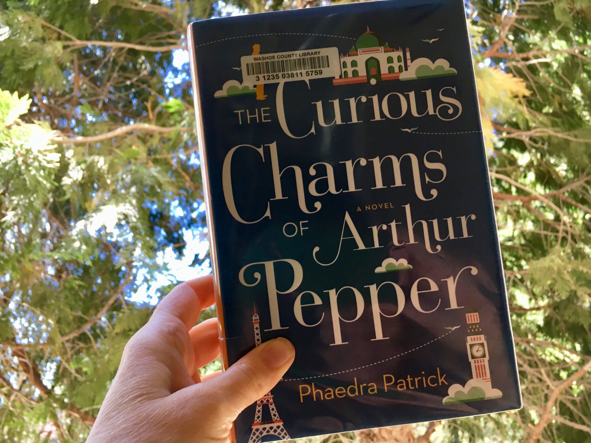 Book Musings: The Curious Charms of Arthur Pepper